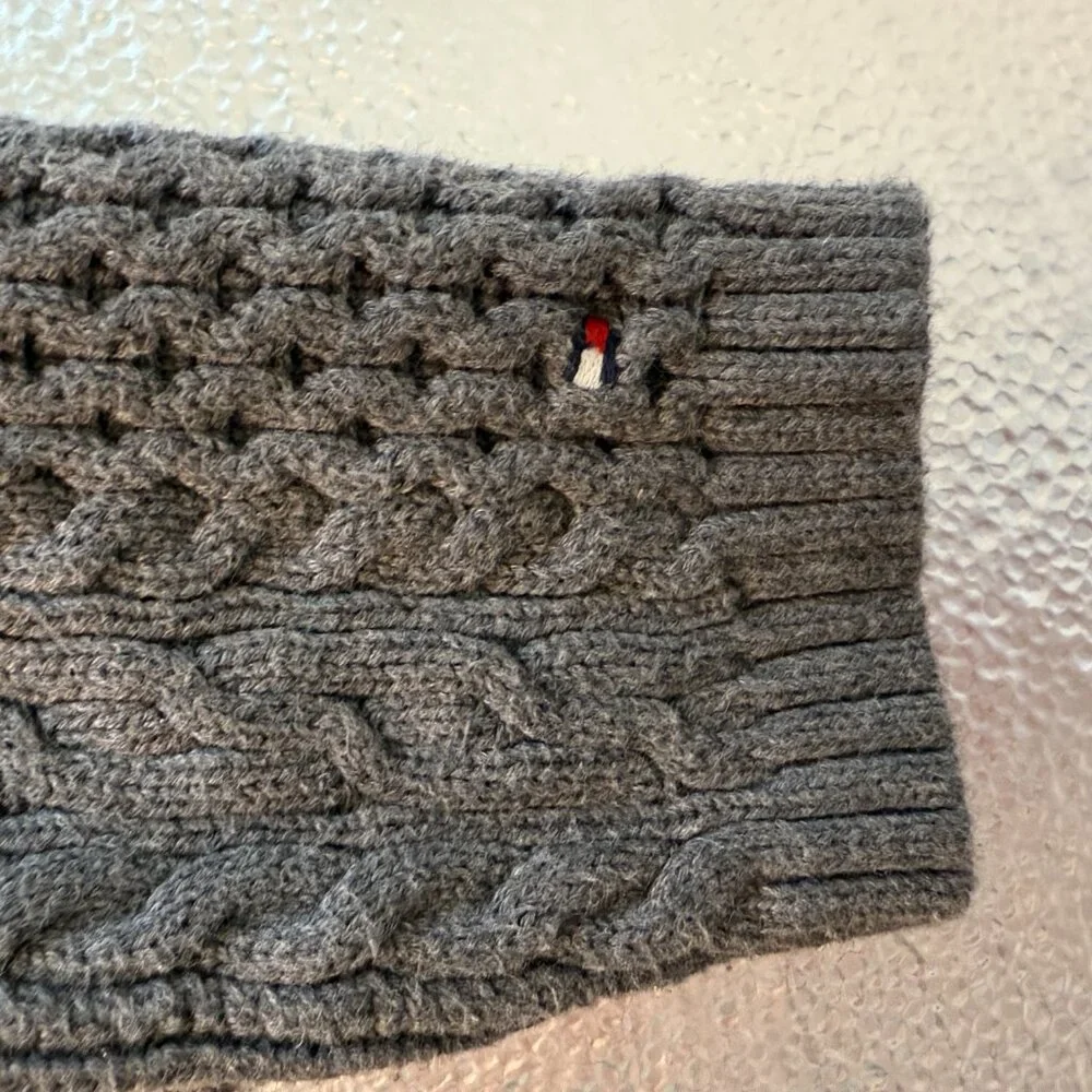 Tommy Hilfiger Cable Knit Long Sleeve Sweater Women’s Size‎ Large Crewneck Gray